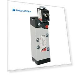 Распределитель электропневматический Camozzi 951-000-P15-23-A83
