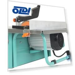 Плиткорез Sturm TC9820L 1000Вт