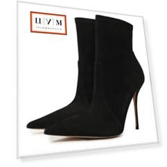 Замшевые ботильоны Blade Casadei