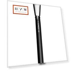 Кисть косметическая Square Foundation Brush №191 MAC