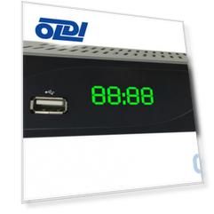Ресивер DVB-C Hyundai H-DVB860 черный