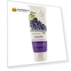 Пилинг-скатка с экстрактом винограда EKEL Natural Clean peeling gel Grape, 100мл