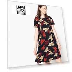 Платье-трапеция с цветочным рисунком