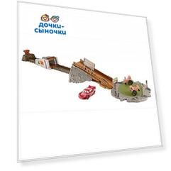 Игровой набор Cars Гонка Смоки