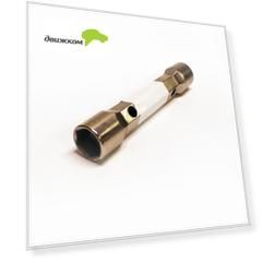 Ключ трубный ДелоТехники кованый 22х24 мм