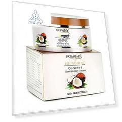 Питательный кокосовый крем Saundarya Patanjali (50 г)