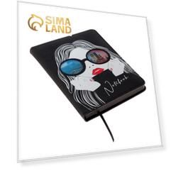 Записная книжка А6+, 96 листов, в клетку "Девушка в очках", твёрдая обложка с поролоном из искусственной кожи, аппликация с анимированным изображением, шелкография, блок офсет 70г/м2