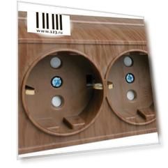 Iek ERO24-K04-16-DC РСш22-3-ОД Розетка 2местн. с з/к с защ.штор. 16А откр.уст. ОКТАВА (дуб)