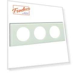 Рамка на 3 поста Legrand CELIANE 069313