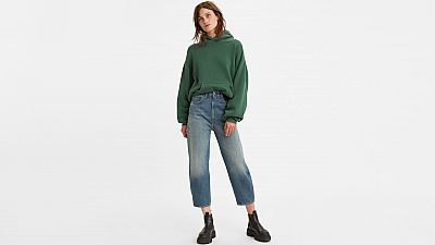 levi barrel jeans